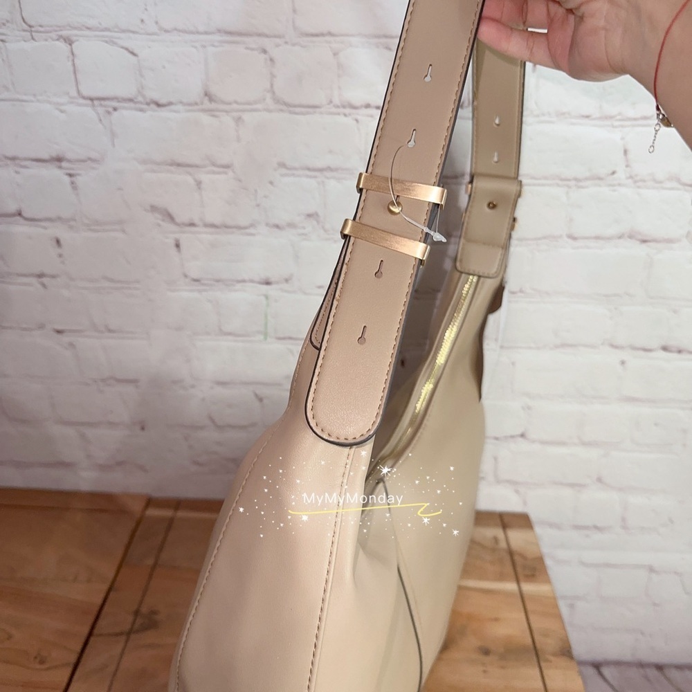 Time And Tru Hobo Bag - Picture 4 of 5